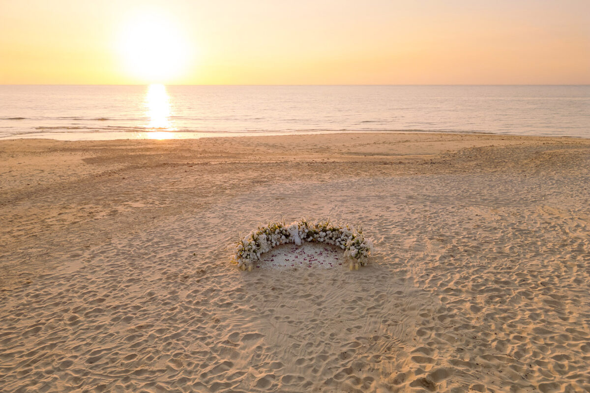 Khaolak photographer, Khaolak photography, Khaolak surprise proposal photography, Surprise proposal, Surprise proposal decoration in Khao Lak