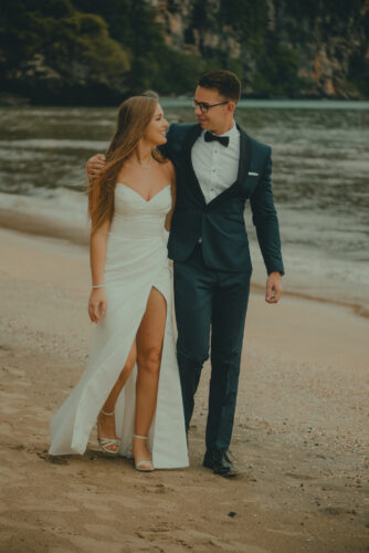 cinematic film, Krabi Videographer, Krabi video team, Krabi filmmaker, Krabi wedding film, wedding film photography in Krabi, Surprise proposal videographer